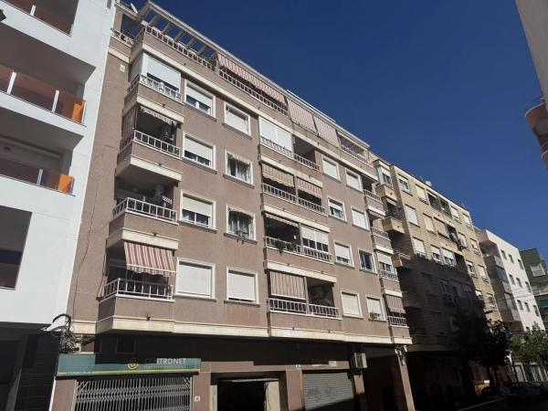 Piso en calle Ramón Gallud