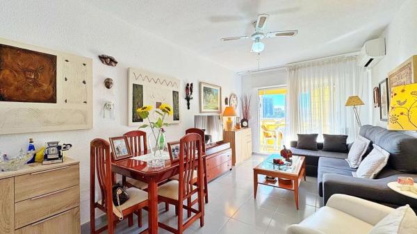 Piso en calle Pleamar, 34