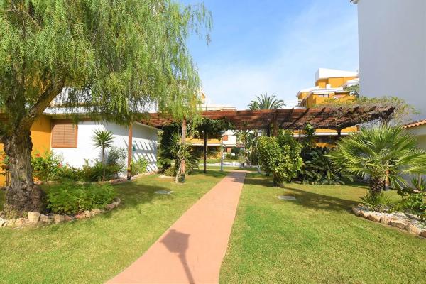 Piso en avenida de las Olas, 7