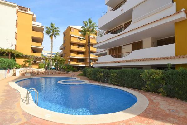 Piso en avenida de las Olas, 7