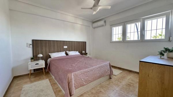 Piso en calle Dorada, 22