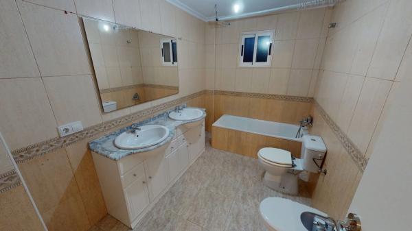 Casa independiente en Partida Derramador