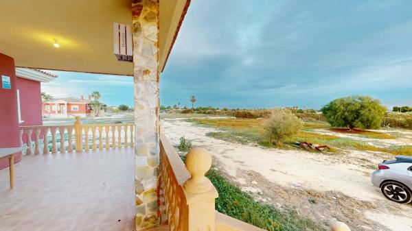 Casa independiente en Partida Derramador