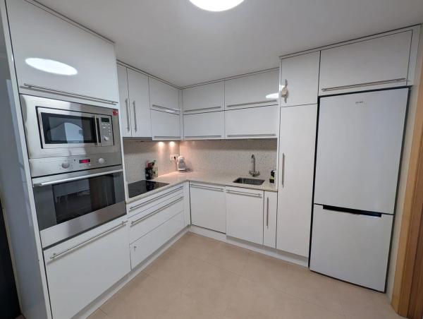 Piso en calle Holanda, 5