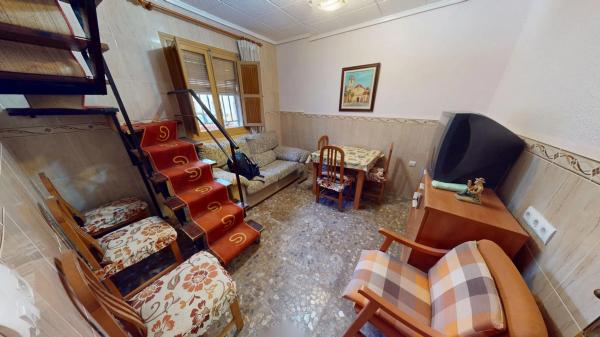 Casa independiente en calle Macha