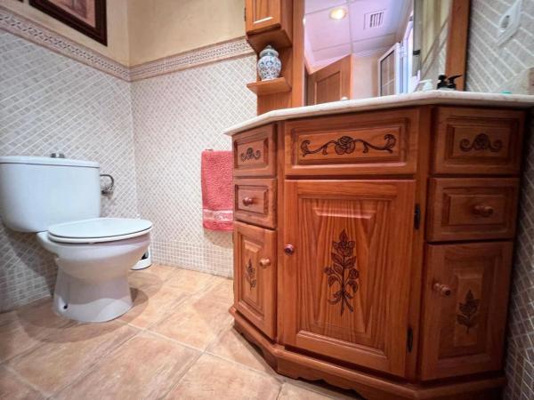 Casa independiente en calle Onil