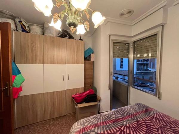 Piso en calle Germans Navarro Caracena