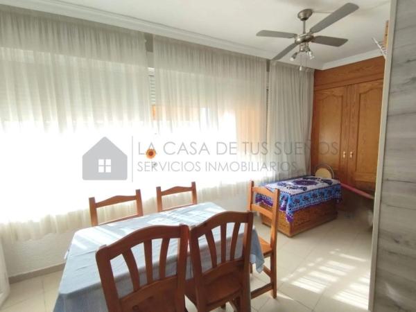 Piso en Arenales del Sol