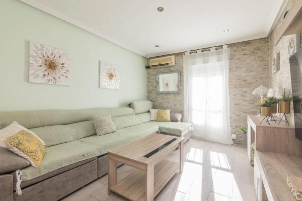 Piso en calle Arturo Salvetti Pardo