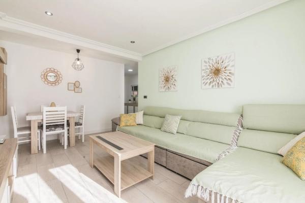 Piso en calle Arturo Salvetti Pardo