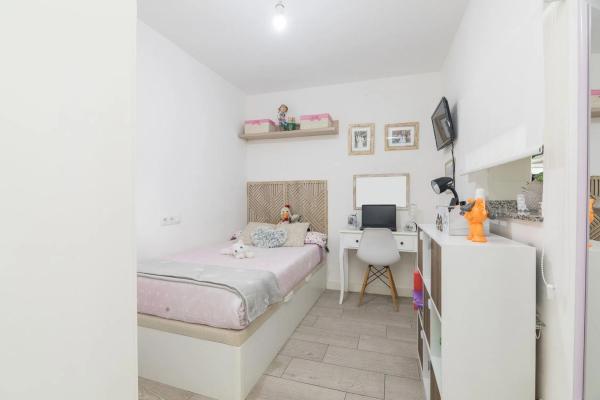 Piso en calle Arturo Salvetti Pardo