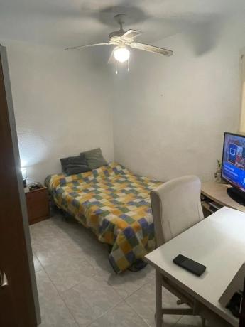 Piso en Barrio Reina Victoria-Miguel Hernández