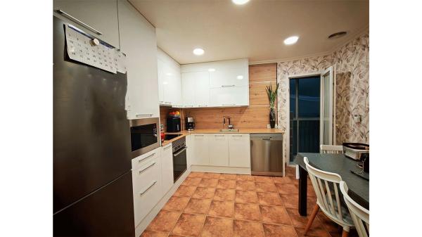 Piso en avenida en Joan Carles I, 39