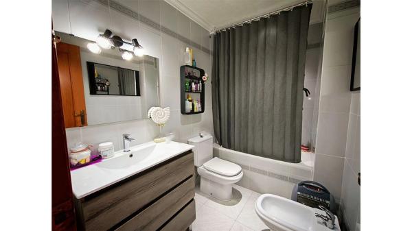 Piso en avenida en Joan Carles I, 39