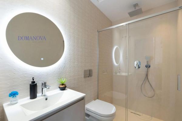 Chalet adosado en calle Reino Unido