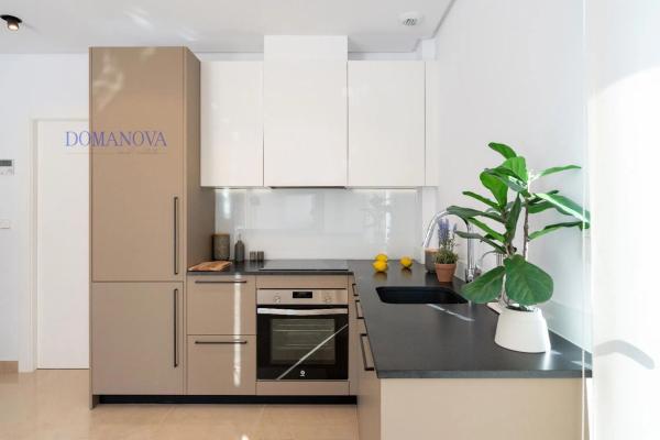 Chalet adosado en calle Reino Unido