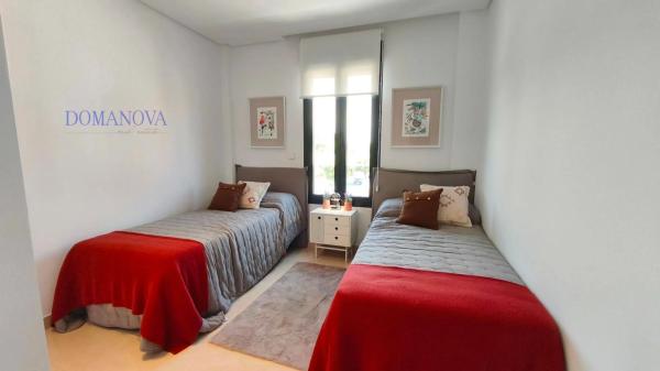 Chalet adosado en calle Josefa Botella Samper