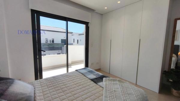 Chalet adosado en calle Josefa Botella Samper