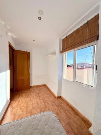 Ático en calle Deportista César Porcel