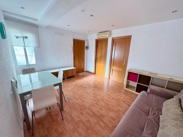 Ático en calle Deportista César Porcel