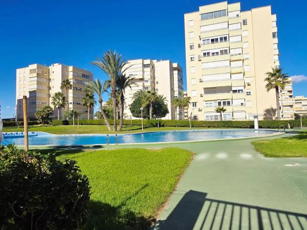 Piso en Barrio El Palmeral-Urbanova-Tabarca