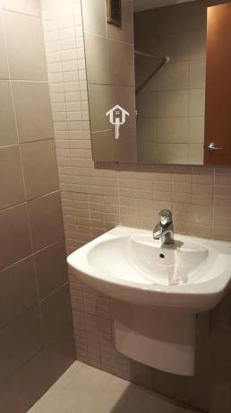 Piso en calle l'Aguila