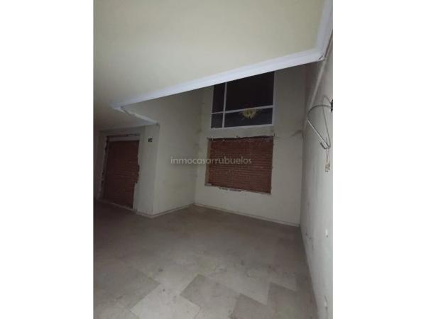 Casa independiente en calle Constelación