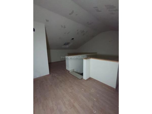 Casa independiente en calle Constelación