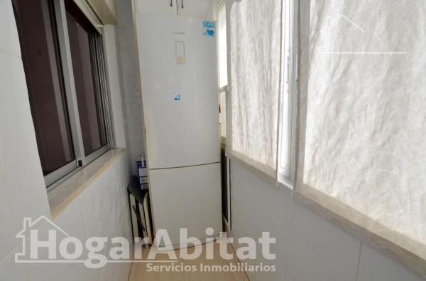 Piso en pasaje Metal