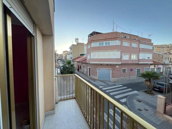 Casa independiente en calle de Fernando Díaz de Mendoza
