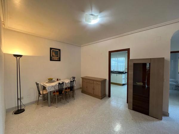 Casa independiente en calle de Fernando Díaz de Mendoza