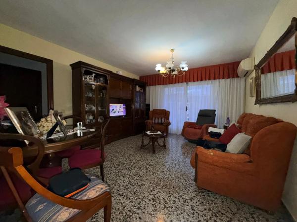 Piso en calle Sociedad Cultural Deportiva Betis Florida