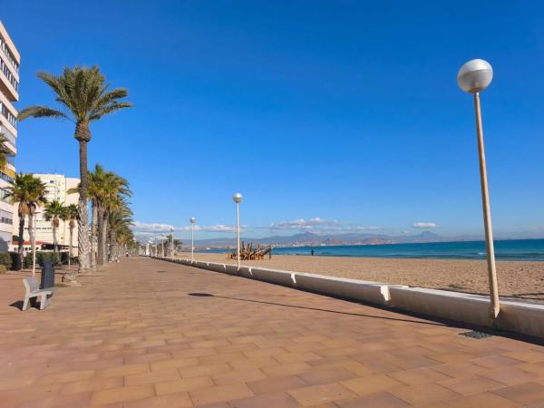 Piso en calle Músico José Mira Figueroa, 3