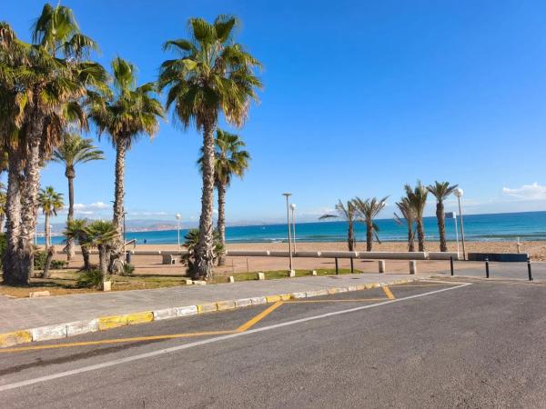 Piso en calle Músico José Mira Figueroa, 3