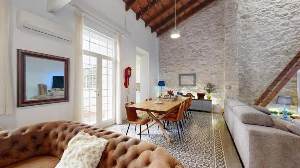 Chalet pareado en calle Pérez Medina