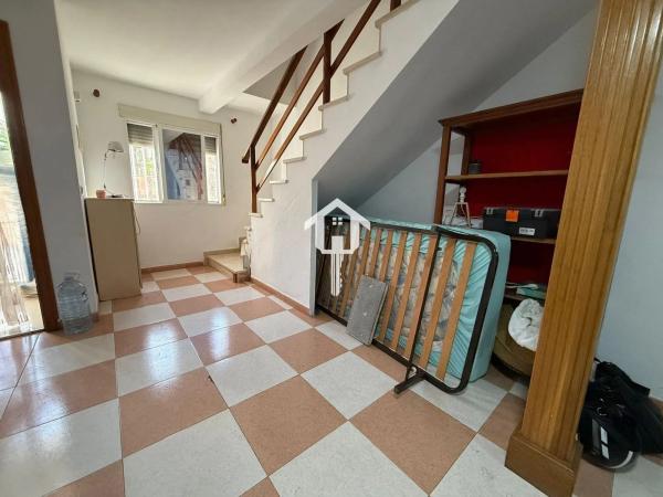 Chalet adosado en calle Cocentaina