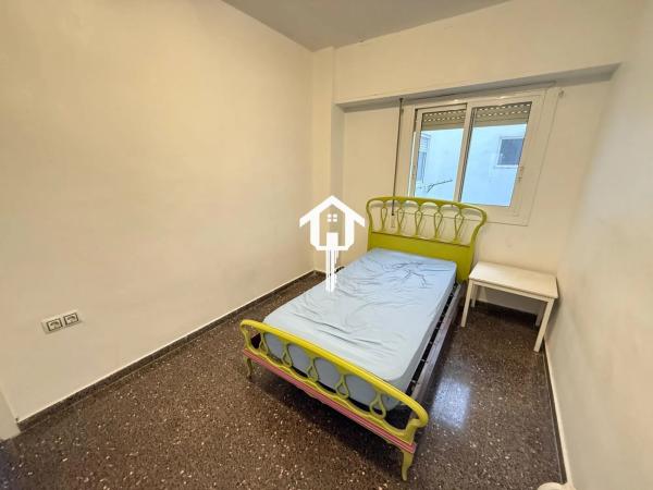 Piso en avenida Catedratico Soler