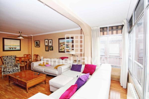 Ático en calle Catedrático Lafuente Vidal