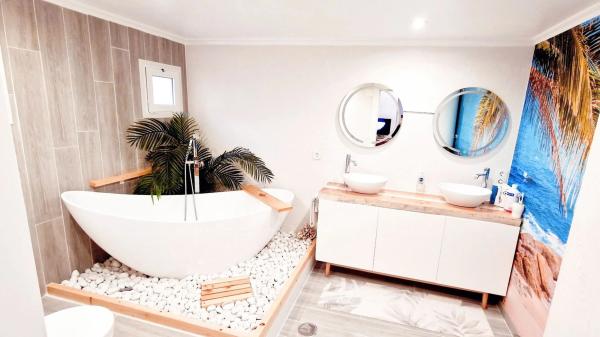 Casa independiente en calle Pérez Medina, 6