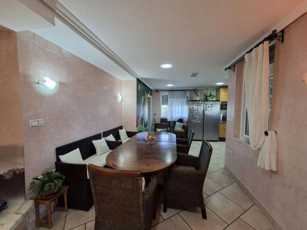 Casa independiente en camino Viejo de Elche