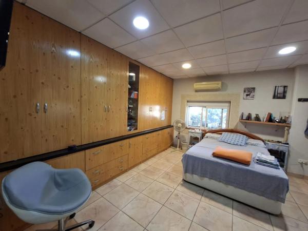 Casa independiente en camino Viejo de Elche