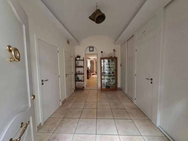 Casa independiente en camino Viejo de Elche