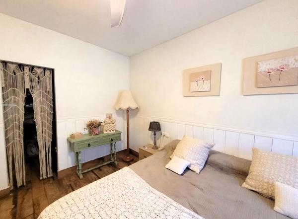 Chalet adosado en calle Adrián Pastor