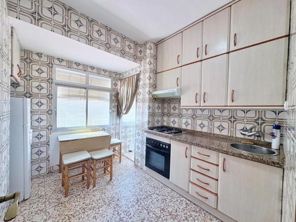 Piso en calle Eduardo Langucha