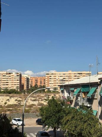 Piso en calle Eduardo Langucha