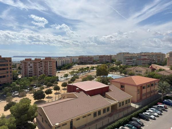 Piso en avenida de Alcalde Lorenzo Carbonell