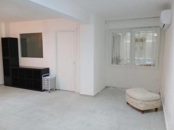 Estudio en avenida de Aguilera