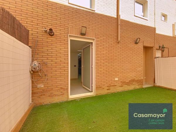 Casa independiente en calle Farmacéutico Ángel Establier