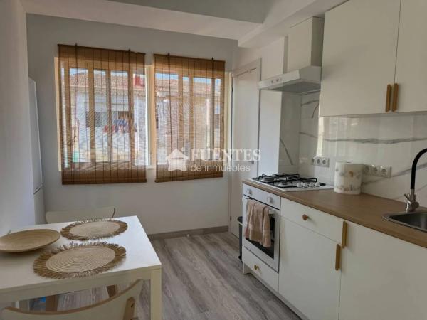 Piso en calle Victoriano Ximénez de Couder