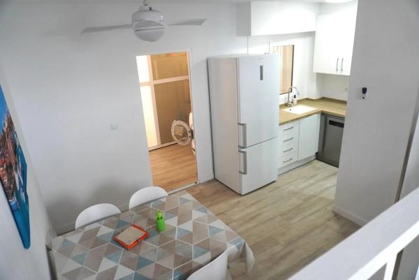 Chalet adosado en calle Virgen del Carmen-Tabarca